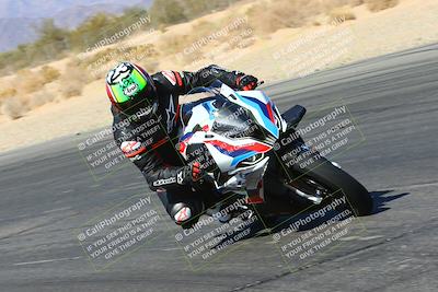 media/Feb-13-2022-SoCal Trackdays (Sun) [[c9210d39ca]]/Turn 7 Inside (1040am)/